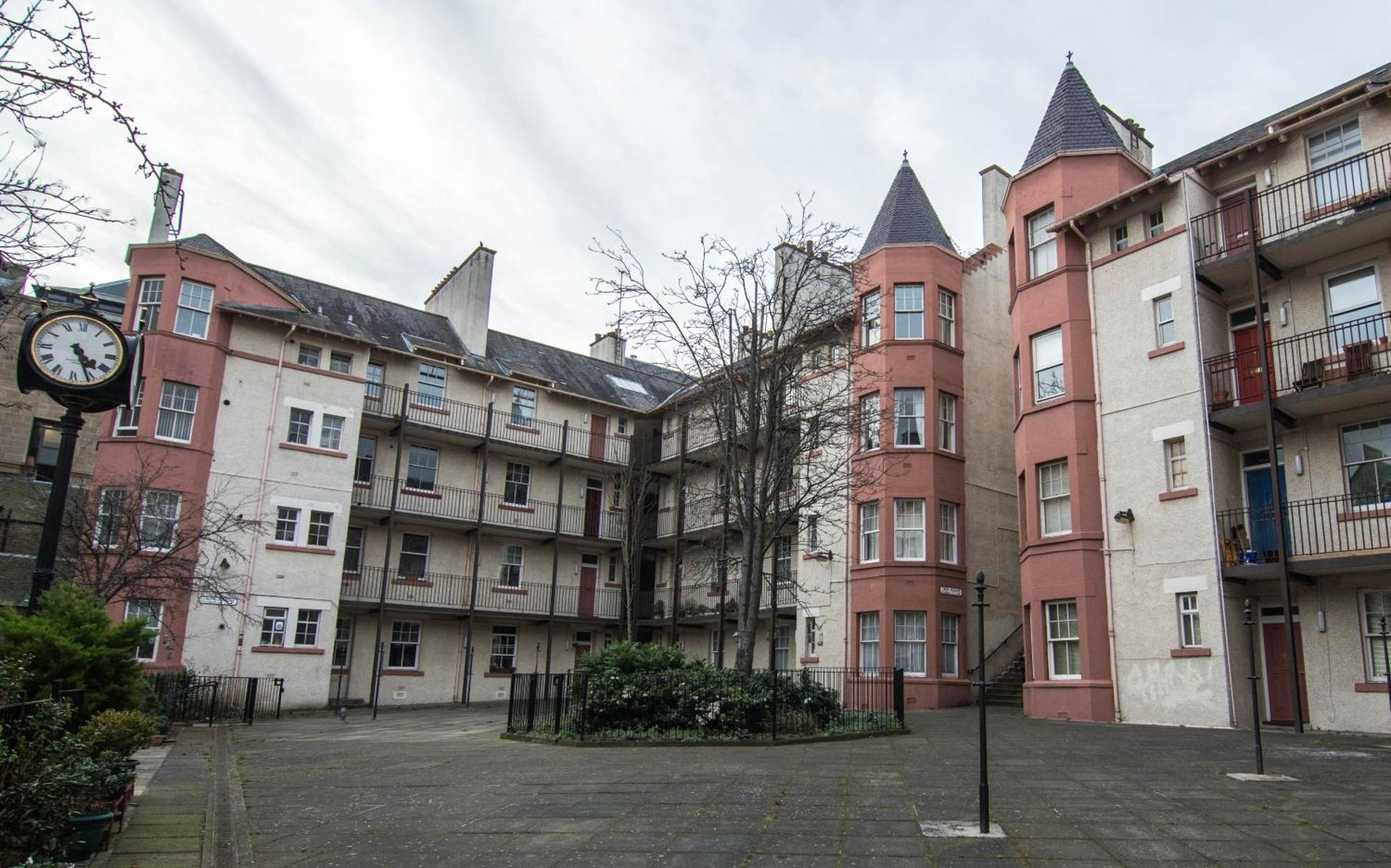 Tron Square - 419 Appartement EDI Buitenkant foto